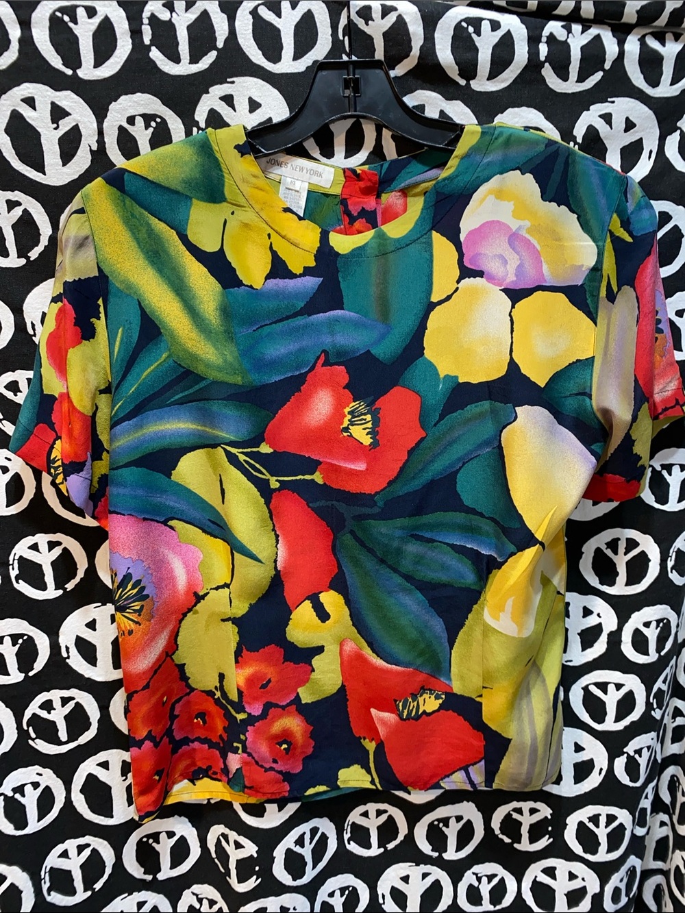 VTG SILK JONES NEW YORK SCOOP NECK SHORT SLV TOP SZ 14